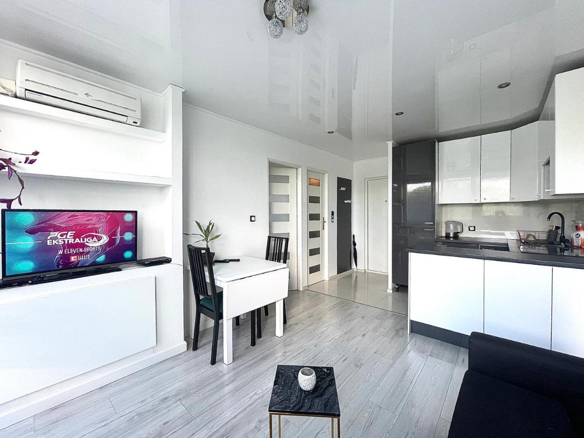 Sasi - Cozy Apartment For 6 People In Centre Varšava Exteriér fotografie