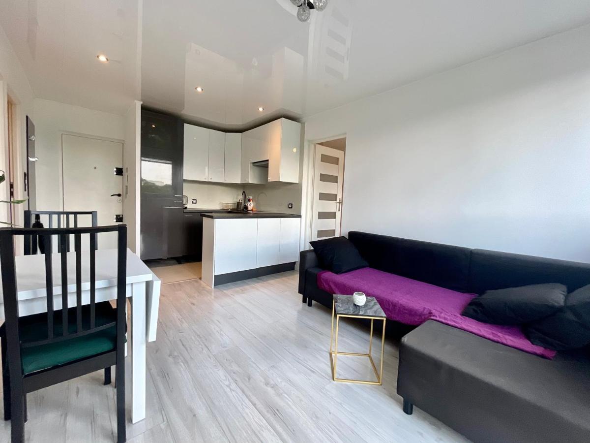 Sasi - Cozy Apartment For 6 People In Centre Varšava Exteriér fotografie